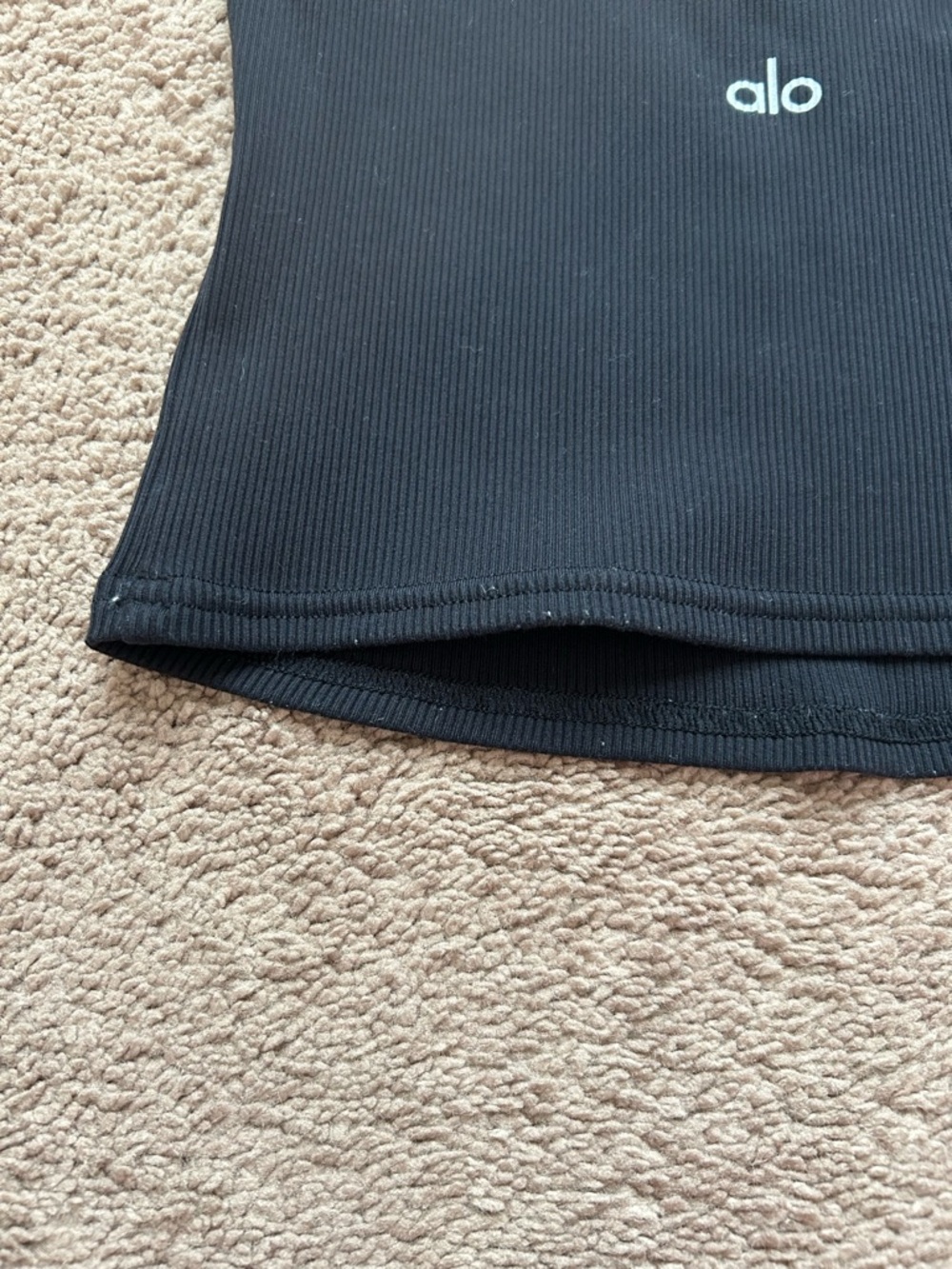 Alo Goddess Ribbed Go-To Tank - Picture 4 of 5